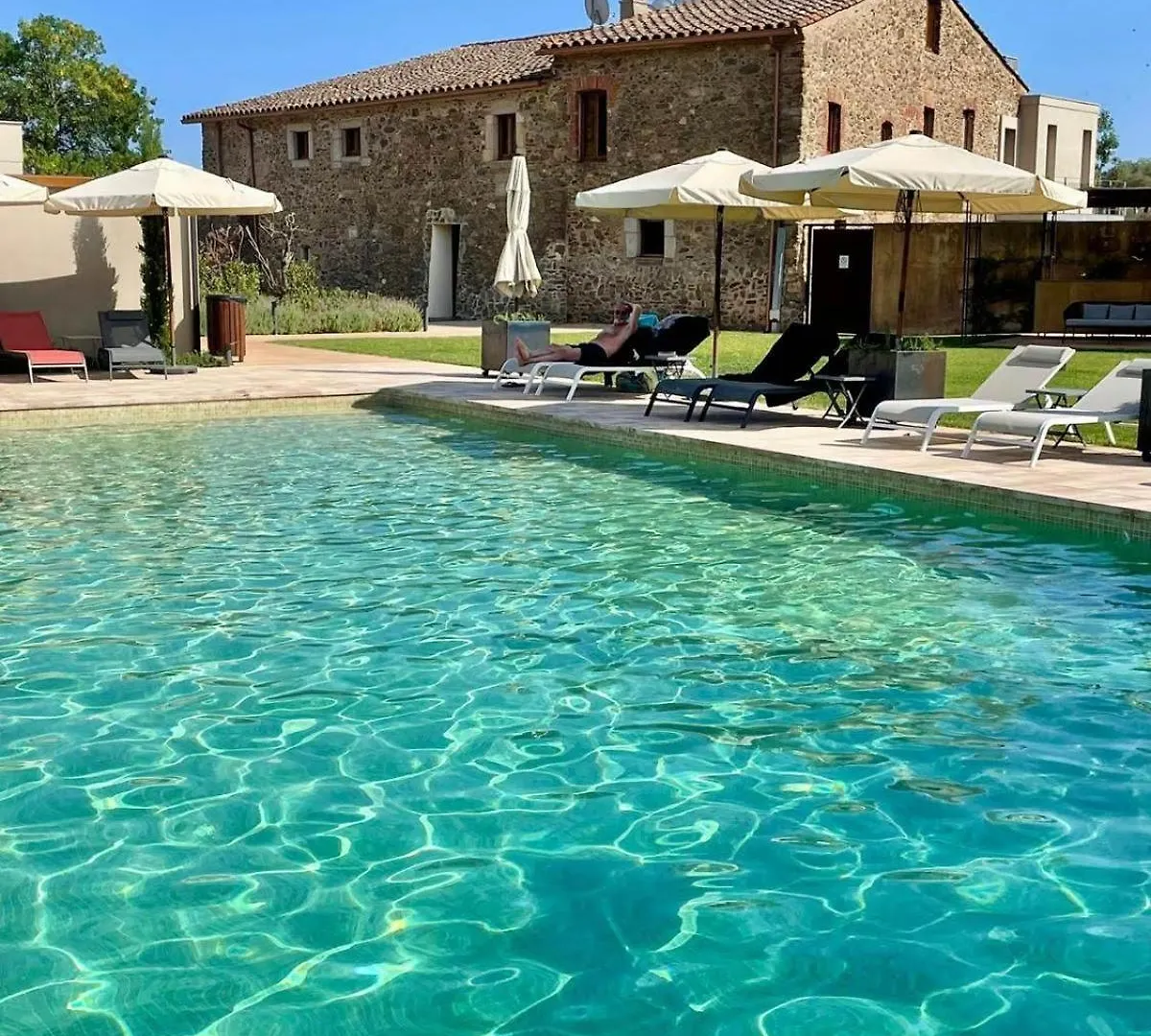 Hotel Mas Del Sol contacts